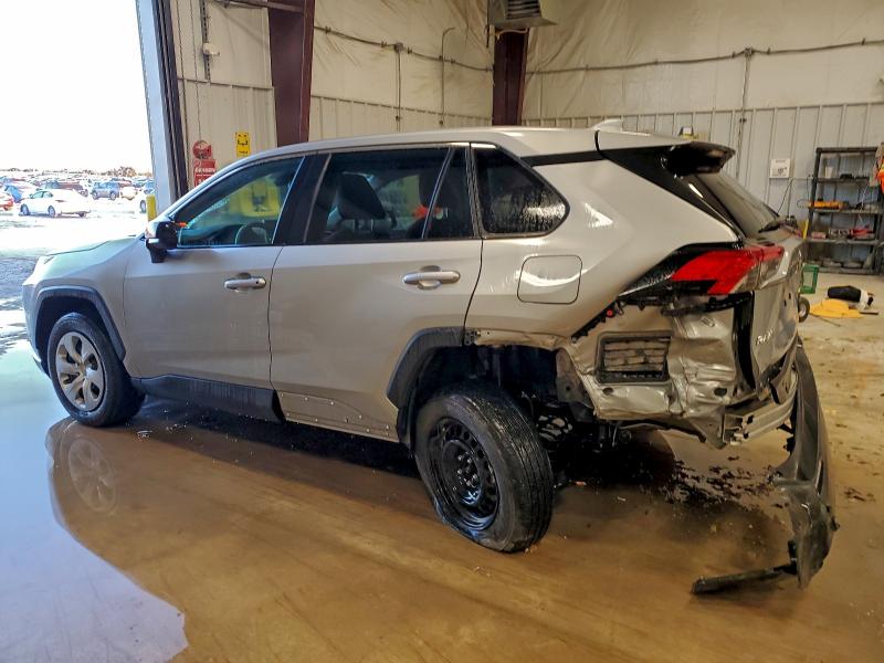 Photo 2 from auction – 2023 TOYOTA RAV4 with VIN 2T3F1RFV2PW371911