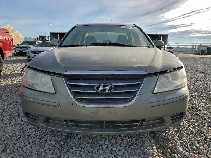 Photo 5 from auction – 2010 HYUNDAI SONATA with VIN 5NPET4AC2AH629874