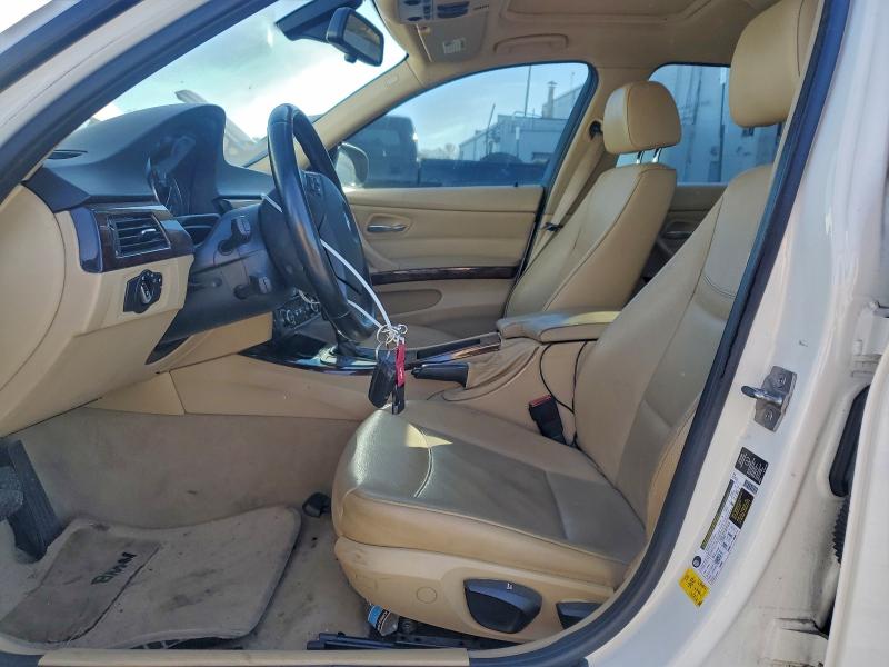 Photo 7 from auction – 2011 BMW 328 I with VIN WBAPH7C56BE674101