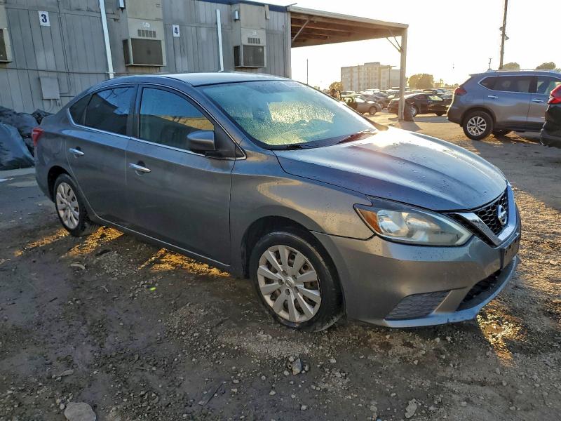 Photo 4 from auction – 2016 NISSAN SENTRA S with VIN 3N1AB7AP0GY270996