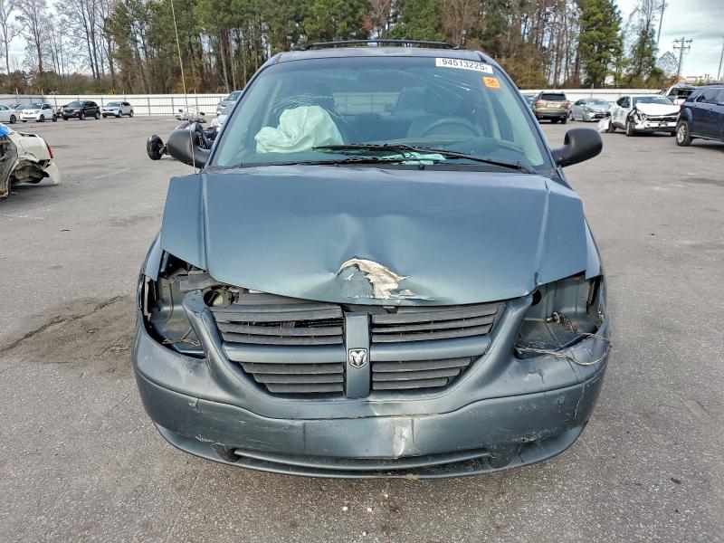 Photo 5 from auction – 2005 DODGE CARAVAN SX with VIN 1D4GP45R95B257620