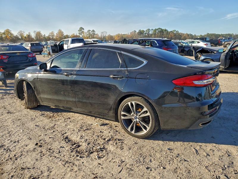 Photo 2 from auction – 2019 FORD FUSION with VIN 3FA6P0D91KR105511