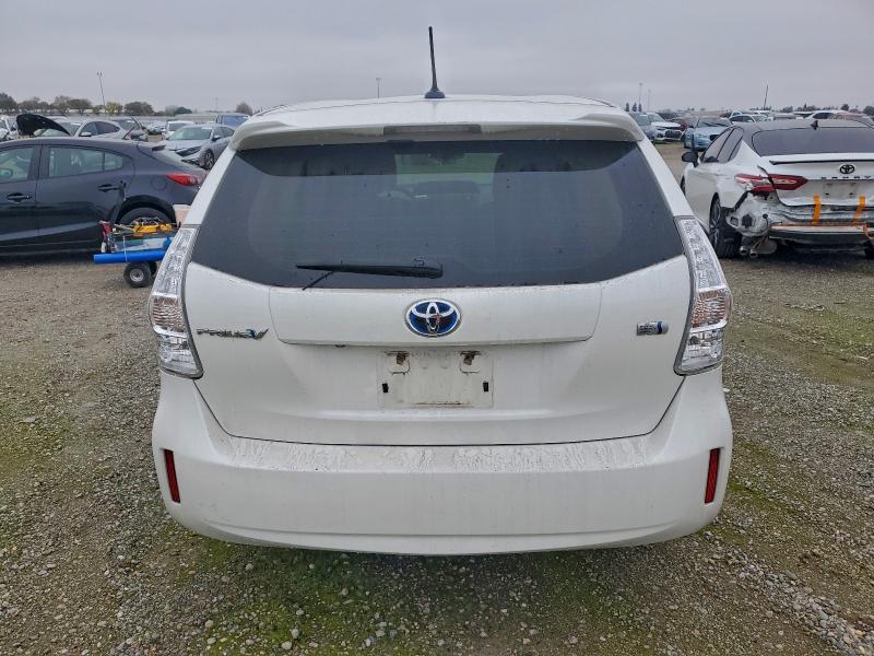 Photo 6 from auction – 2012 TOYOTA PRIUS V with VIN JTDZN3EU7C3136876