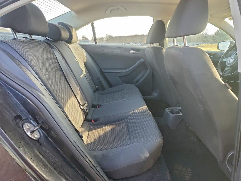 Photo 10 from auction – 2013 VOLKSWAGEN JETTA BASE with VIN 3VW2K7AJ3DM378168