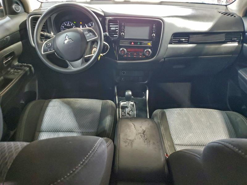 Photo 8 from auction – 2019 MITSUBISHI OUTLANDER with VIN JA4AD2A37KZ010448