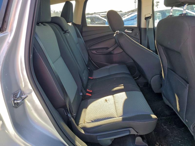 Photo 11 from auction – 2017 FORD ESCAPE SE with VIN 1FMCU9G92HUB71388