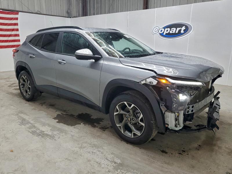Photo 4 from auction – 2025 CHEVROLET TRAX 1LT with VIN KL77LHEP0SC222112