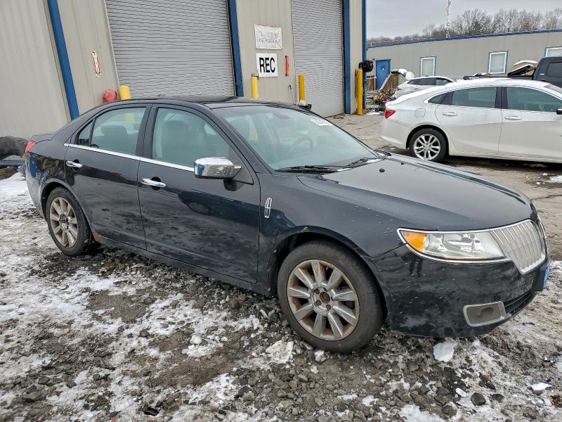 Photo 4 from auction – 2010 LINCOLN MKZ with VIN 3LNHL2JC7AR652769