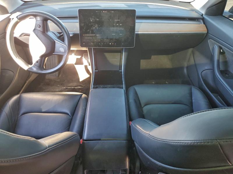 Photo 8 from auction – 2018 TESLA MODEL 3 with VIN 5YJ3E1EB5JF180948