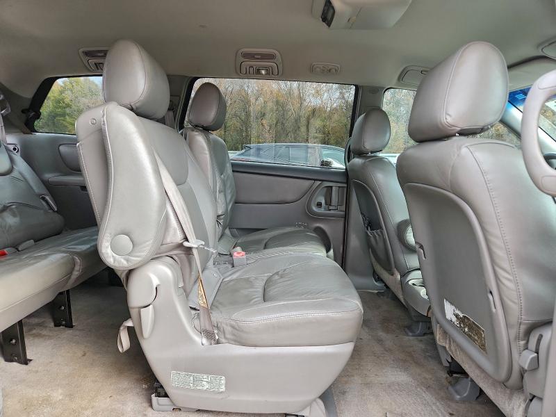 Photo 11 from auction – 2005 TOYOTA SIENNA CE with VIN 5TDZA23C95S348812