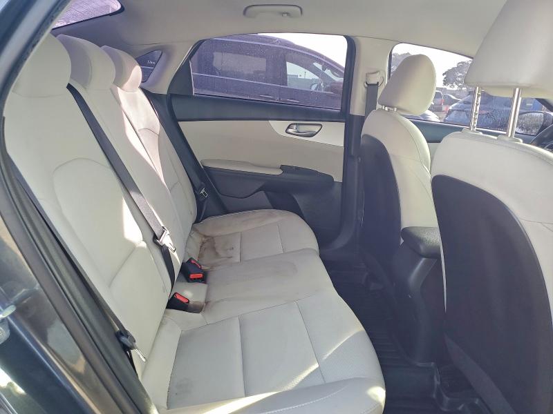 Photo 10 from auction – 2023 KIA FORTE with VIN 3KPF24AD8PE568625