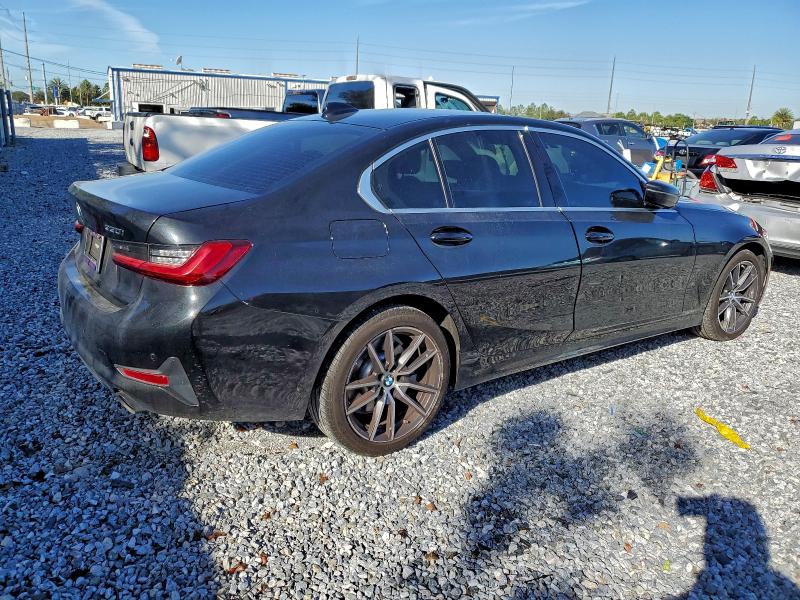 Photo 3 from auction – 2022 BMW 330XI with VIN 3MW5R7J04N8C64321