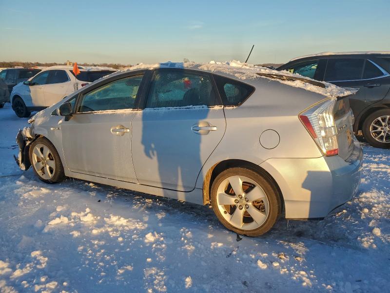 Photo 2 from auction – 2011 TOYOTA PRIUS with VIN JTDKN3DU0B5331434