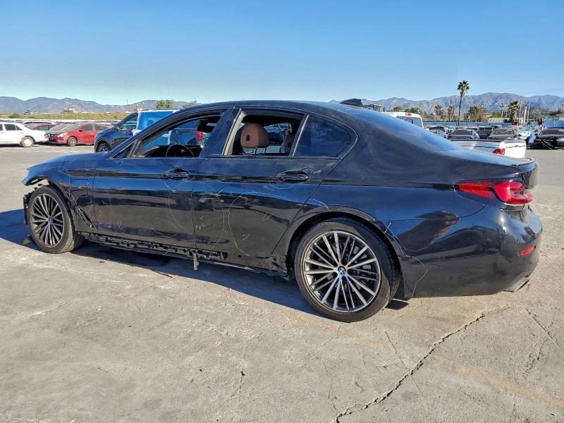 Photo 2 from auction – 2021 BMW 530E with VIN WBA13AG00MCF84833