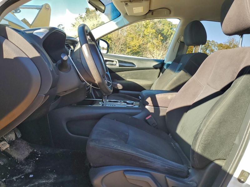 Photo 7 from auction – 2016 NISSAN PATHFINDER with VIN 5N1AR2MM2GC656370
