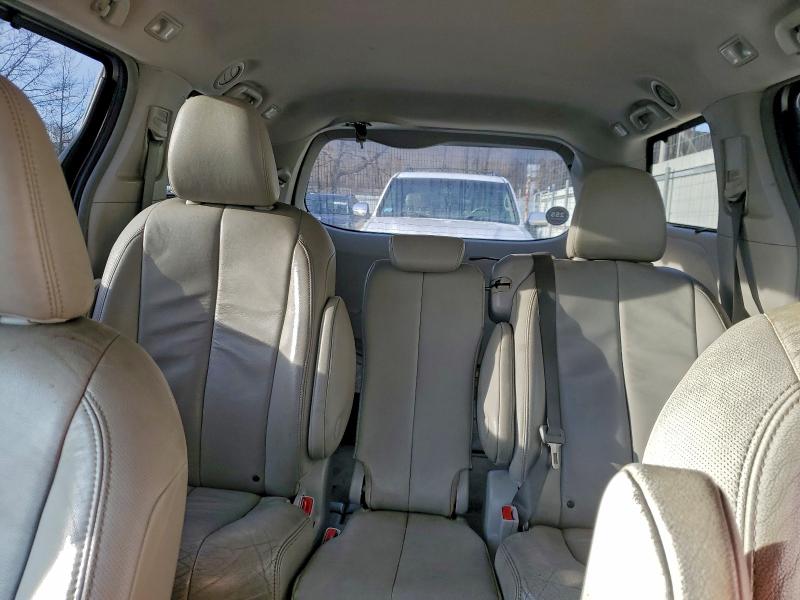Photo 10 from auction – 2012 TOYOTA SIENNA XLE with VIN 5TDYK3DCXCS251516