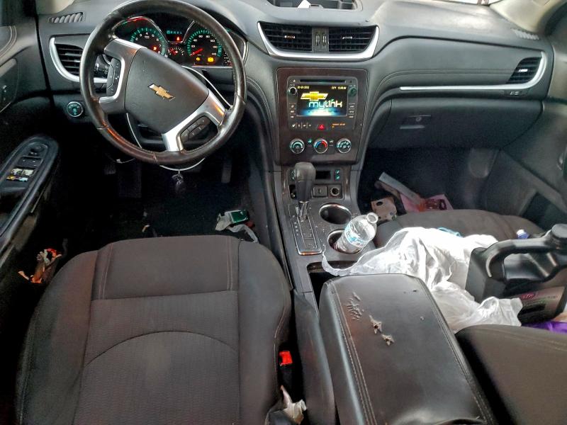 Photo 8 from auction – 2016 CHEVROLET TRAVERSE L with VIN 1GNKRGKD5GJ137356