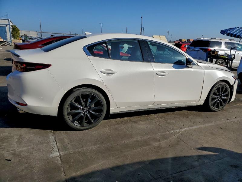 Photo 3 from auction – 2021 MAZDA 3 PREMIUM with VIN JM1BPBEYXM1318447