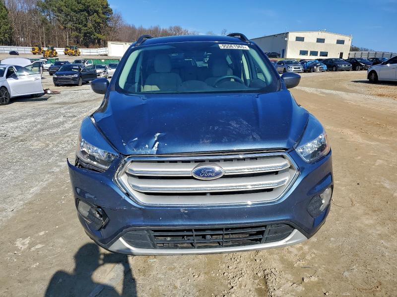 Photo 5 from auction – 2018 FORD ESCAPE SE with VIN 1FMCU0GD7JUC63232