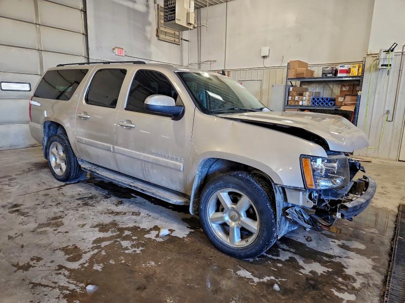Photo 4 from auction – 2008 CHEVROLET SUBURBAN K with VIN 1GNFK16358J210179