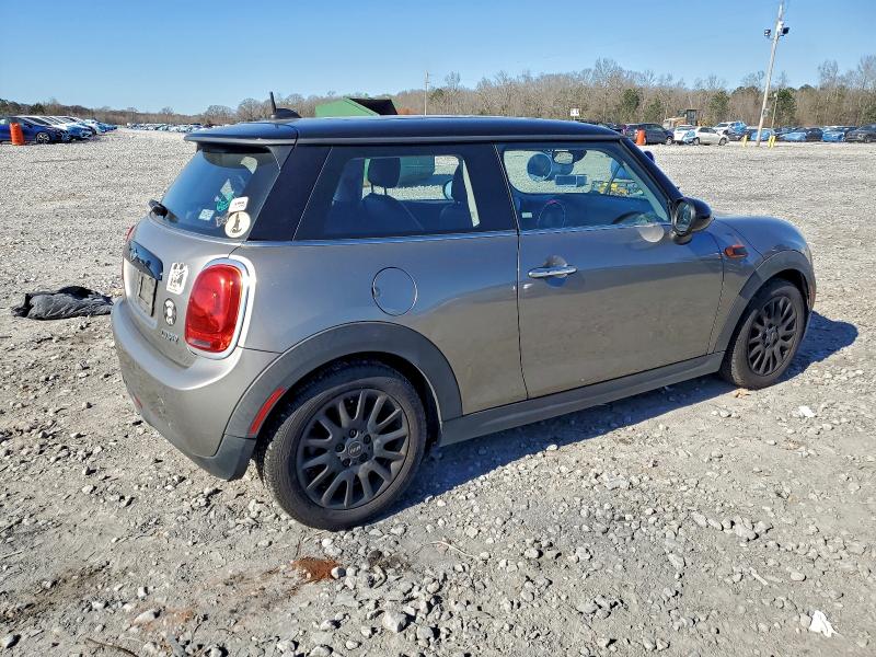 Photo 3 from auction – 2017 MINI COOPER with VIN WMWXP5C36H3C64461
