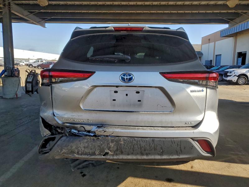 Photo 6 from auction – 2021 TOYOTA HIGHLANDER with VIN 5TDHBRCH1MS529253