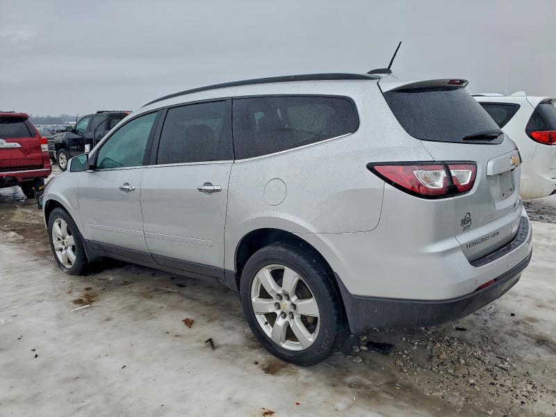 Photo 2 from auction – 2017 CHEVROLET TRAVERSE with VIN 1GNKVGKD2HJ273845