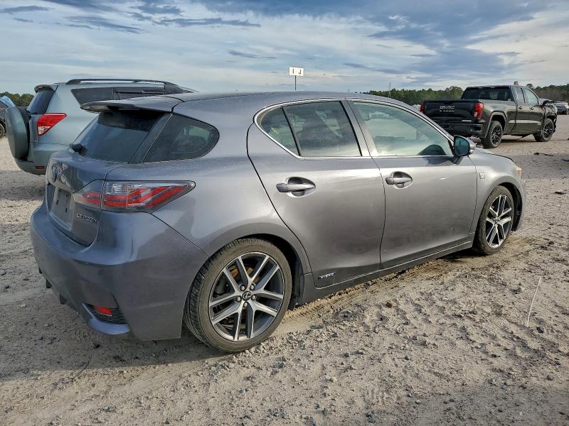 Photo 3 from auction – 2014 LEXUS CT 200 with VIN JTHKD5BH8E2204620