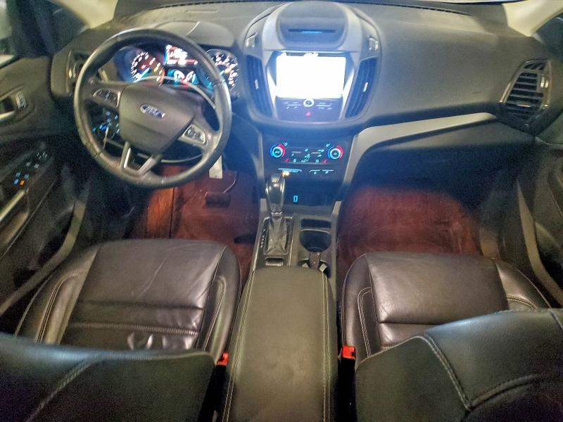 Photo 8 from auction – 2018 FORD ESCAPE SEL with VIN 1FMCU9HDXJUB88352