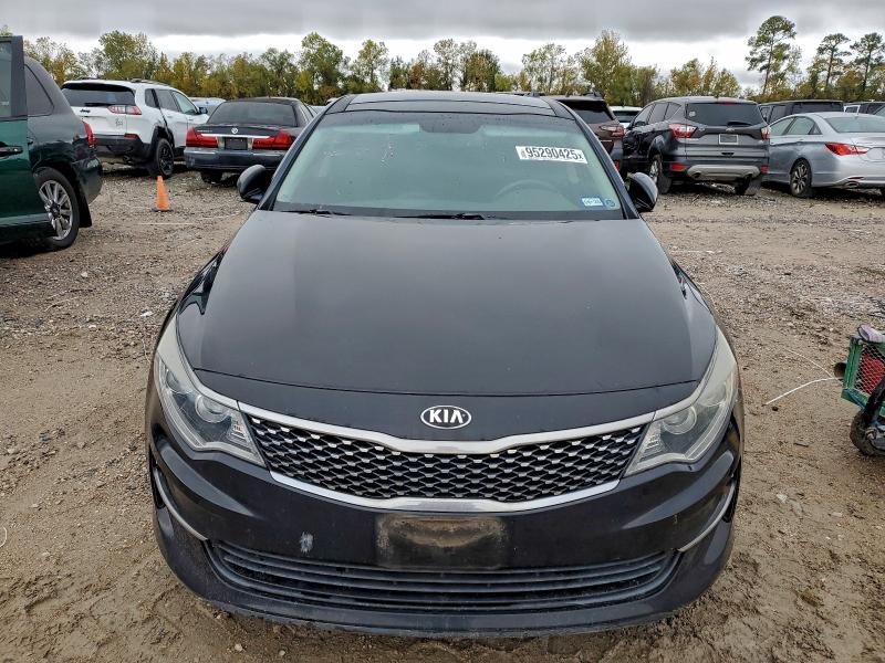 Photo 5 from auction – 2016 KIA OPTIMA EX with VIN 5XXGU4L33GG008554