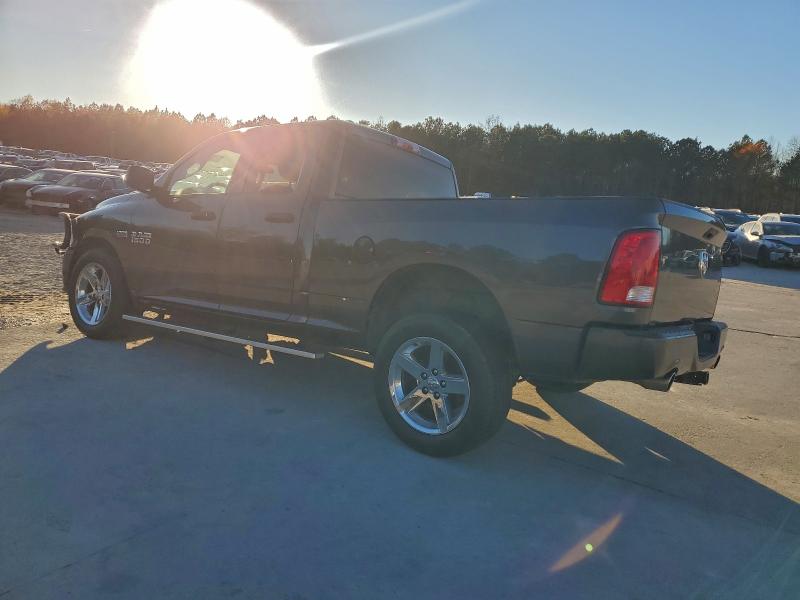 Photo 2 from auction – 2017 RAM 1500 ST with VIN 1C6RR6FT3HS655102