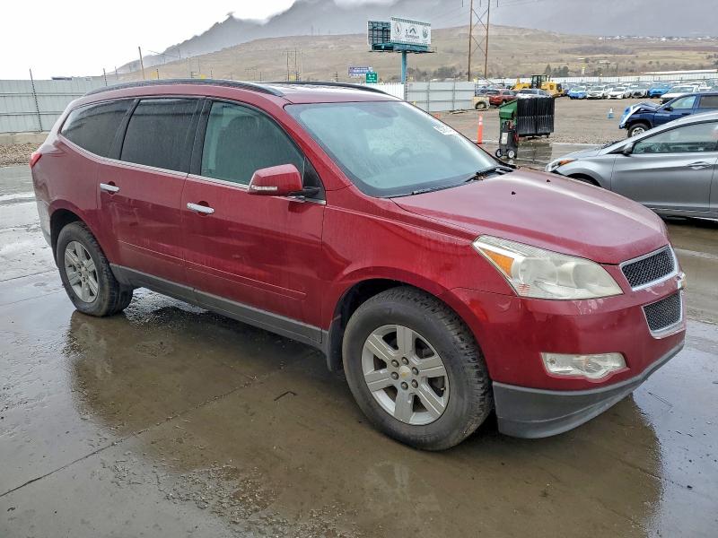 Photo 4 from auction – 2011 CHEVROLET TRAVERSE L with VIN 1GNKVJED1BJ241906