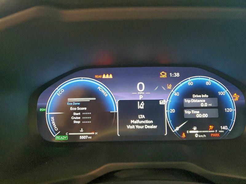 Photo 9 from auction – 2025 TOYOTA RAV4 LIMIT with VIN JTMD6RFV5SD576055