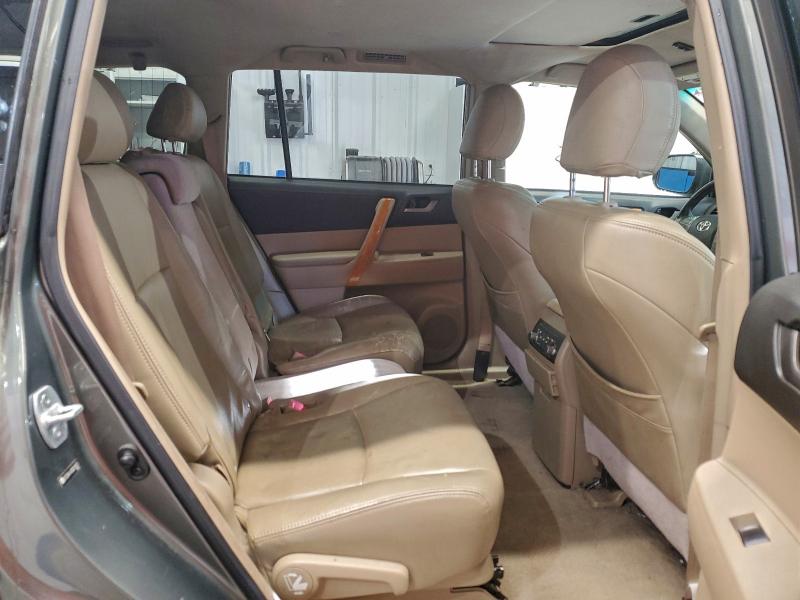 Photo 11 from auction – 2008 TOYOTA HIGHLANDER with VIN JTEEW41A282018031