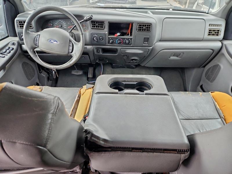 Photo 8 from auction – 2003 FORD F250 SUPER with VIN 1FTNW21P93ED65599
