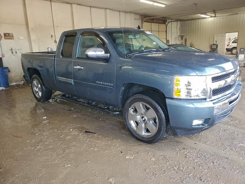 Photo 4 from auction – 2011 CHEVROLET SILVERADO with VIN 1GCRCSE04BZ398623