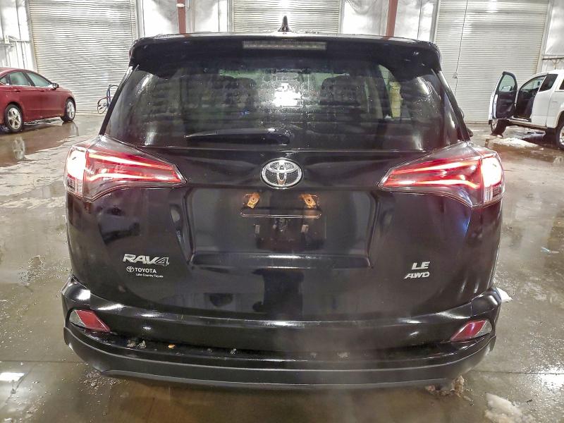 Photo 6 from auction – 2018 TOYOTA RAV4 LE with VIN 2T3BFREV5JW843267