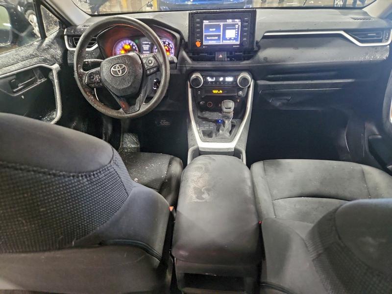 Photo 8 from auction – 2021 TOYOTA RAV4 LE with VIN 2T3F1RFV4MW184357