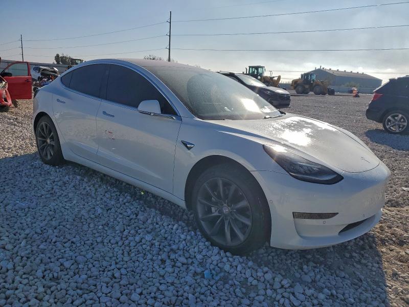 Photo 4 from auction – 2018 TESLA MODEL 3 with VIN 5YJ3E1EA1JF031265