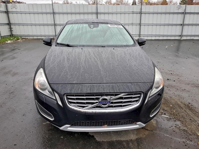 Photo 5 from auction – 2012 VOLVO S60 T5 with VIN YV1622FS6C2090072