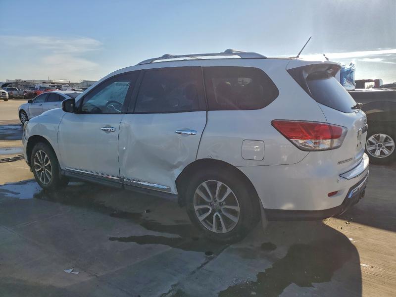 Photo 2 from auction – 2014 NISSAN PATHFINDER with VIN 5N1AR2MM9EC674023