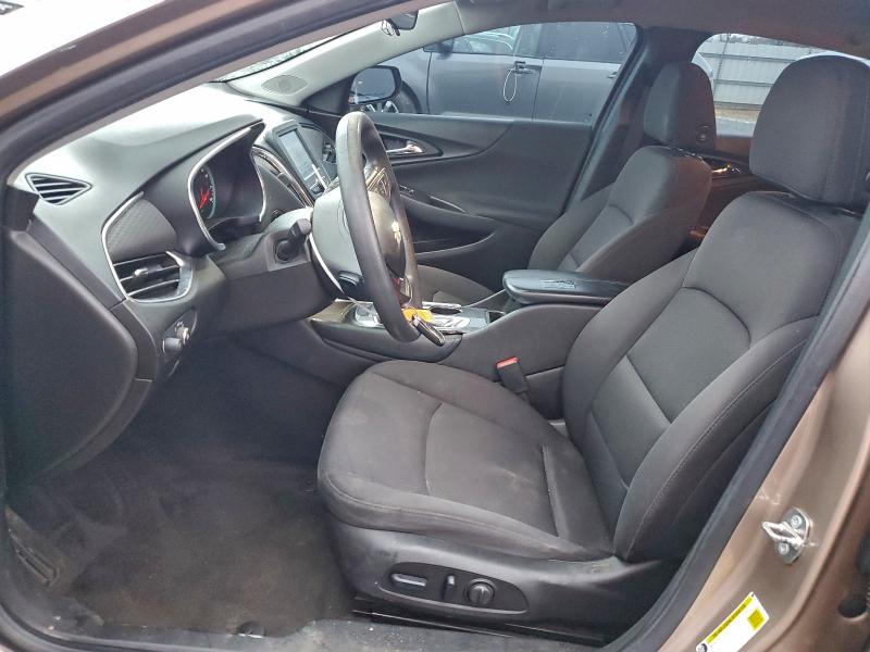 Photo 7 from auction – 2018 CHEVROLET MALIBU with VIN 1G1ZD5ST7JF244123
