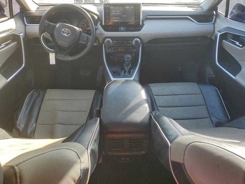 Photo 8 from auction – 2021 TOYOTA RAV4 XLE with VIN 2T3W1RFVXMW171435