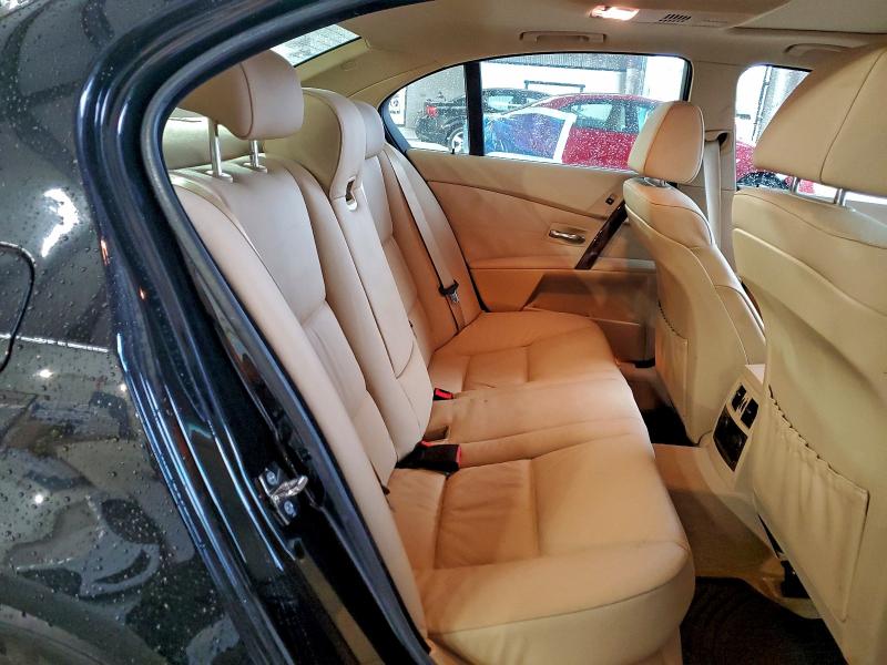 Photo 10 from auction – 2006 BMW 525 XI with VIN WBANF33516CS36402