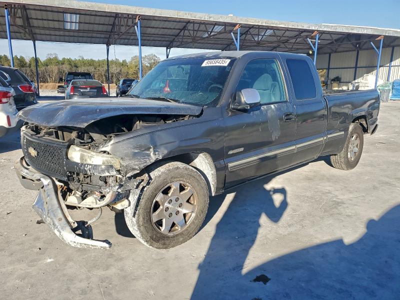 CHEVROLET SILVERADO 2000 with VIN 2GCEC19T7Y1381989 - Photo from auction