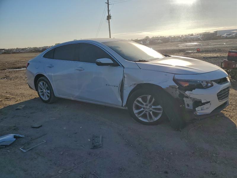 Photo 4 from auction – 2018 CHEVROLET MALIBU LT with VIN 1G1ZD5ST9JF176973
