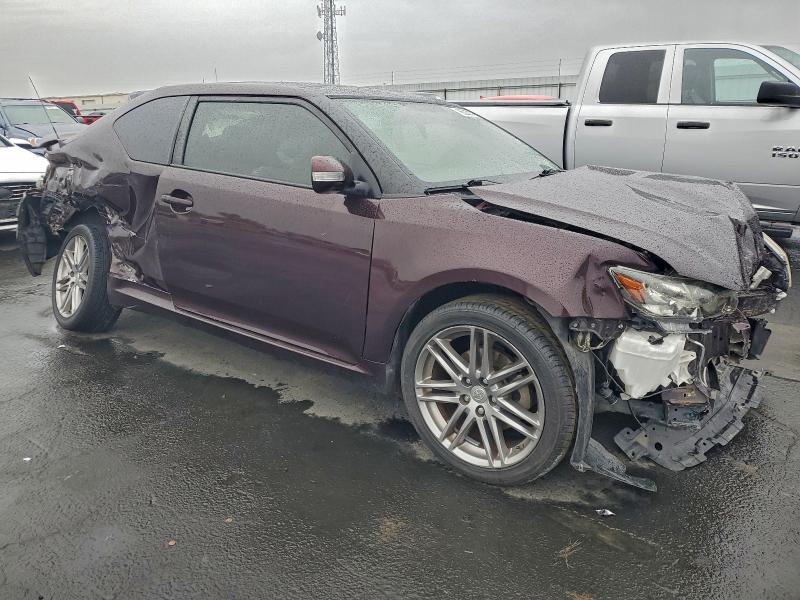 Foto 4 de la subasta – 2012 TOYOTA SCION TC con VIN JTKJF5C76C3044962