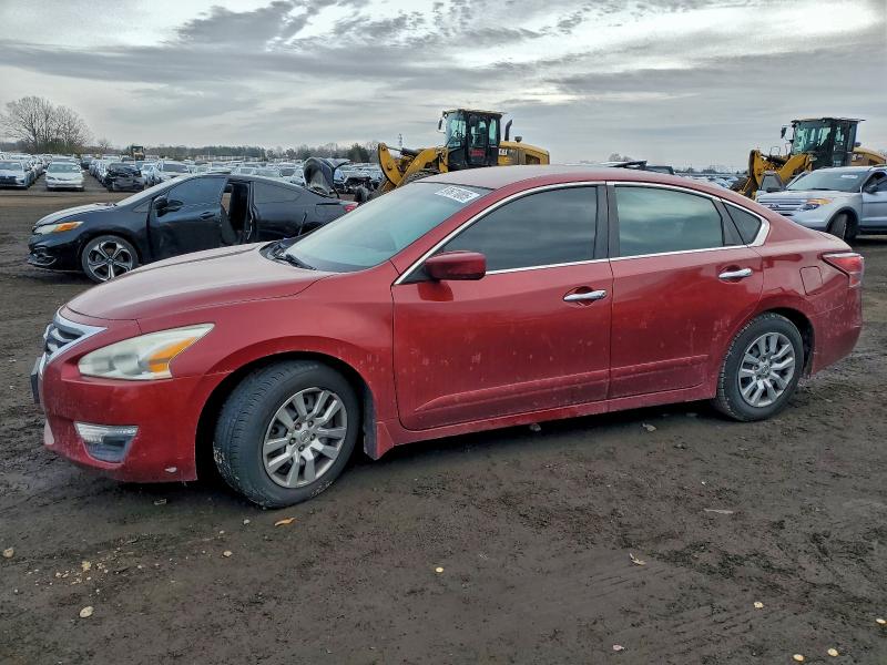 NISS ALTIMA 2015 with VIN 1N4AL3AP1FN392478 - Photo from auction