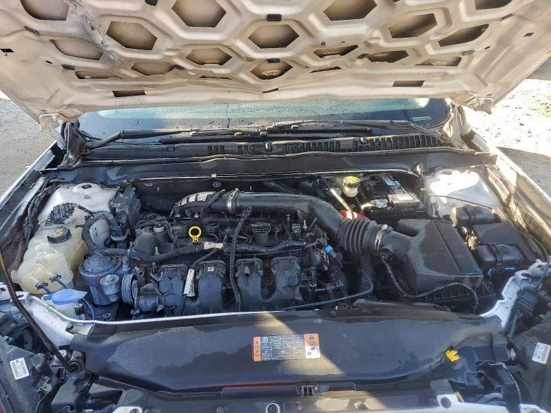 Photo 11 from auction – 2016 FORD FUSION with VIN 3FA6P0K98GR221654
