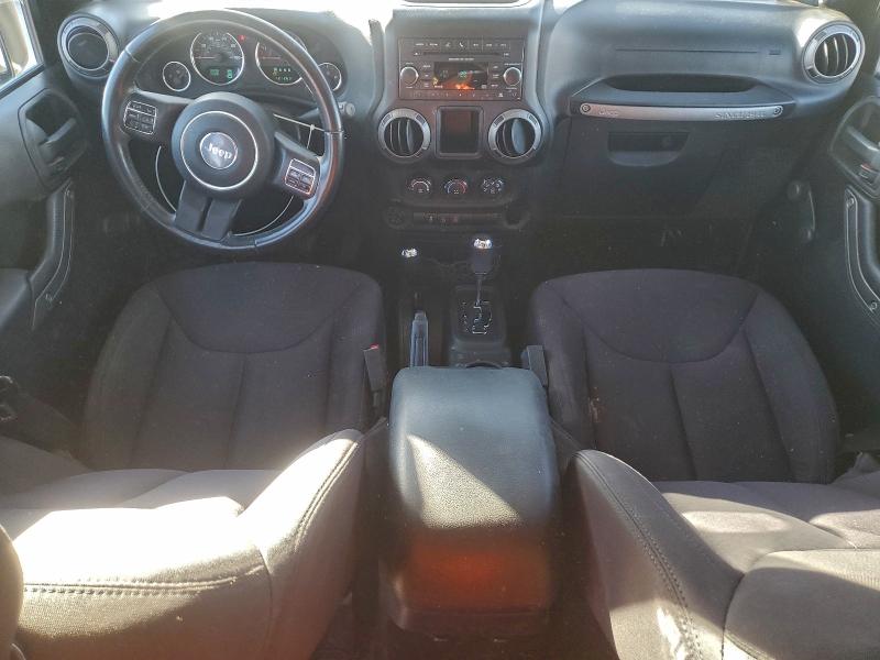 Photo 8 from auction – 2014 JEEP WRANGLER U with VIN 1C4BJWDG2EL210329
